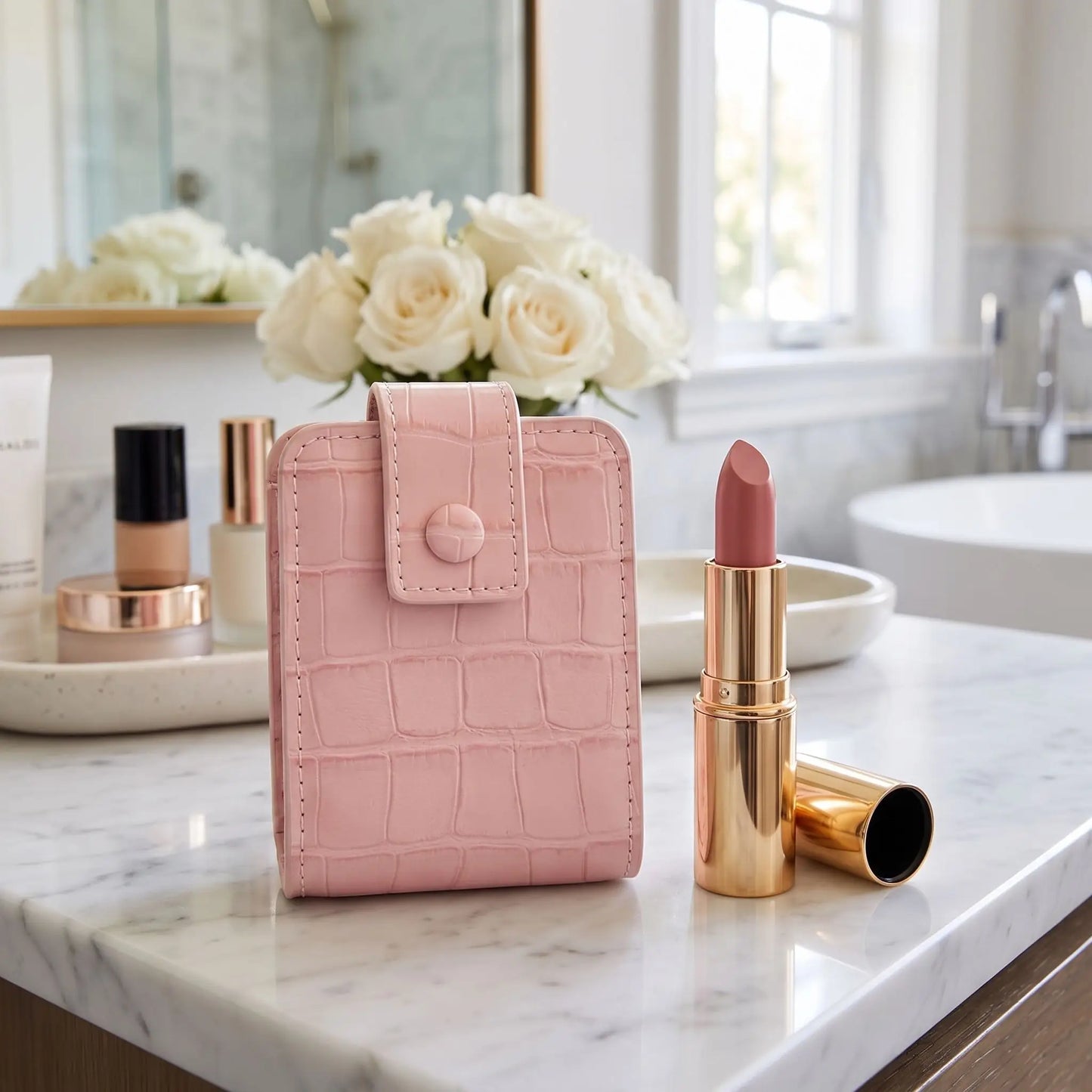 mini trousse de maquillagerose cuir rose crocrodile