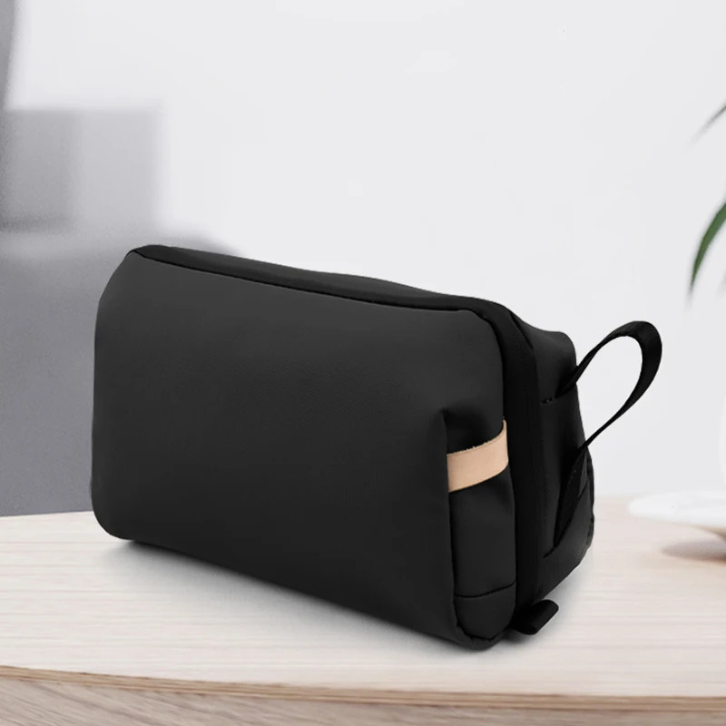 trousse de toilette pour homme noir imperméable