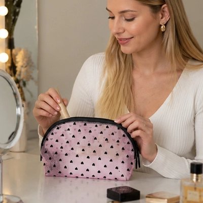 Trousse maquillage rose femme range produit