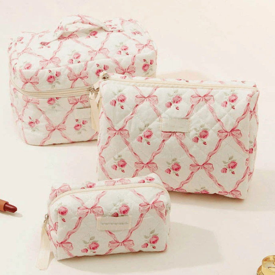 Trousses de maquillage trio vintage rose avec des motifs boucles