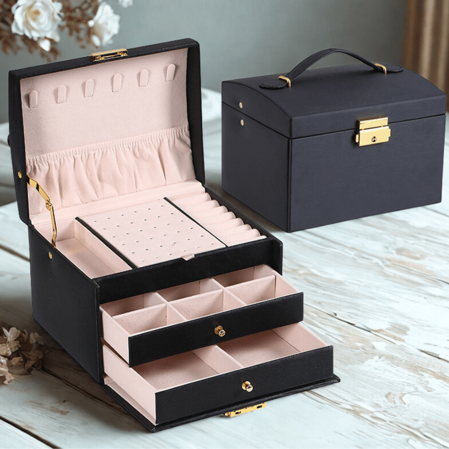 Boite à bijoux noir avec tiroirs et fermerure à serrure