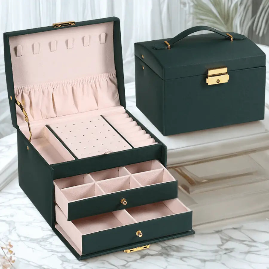 Boite à bijoux vert avec deux tiroirs avec serrure