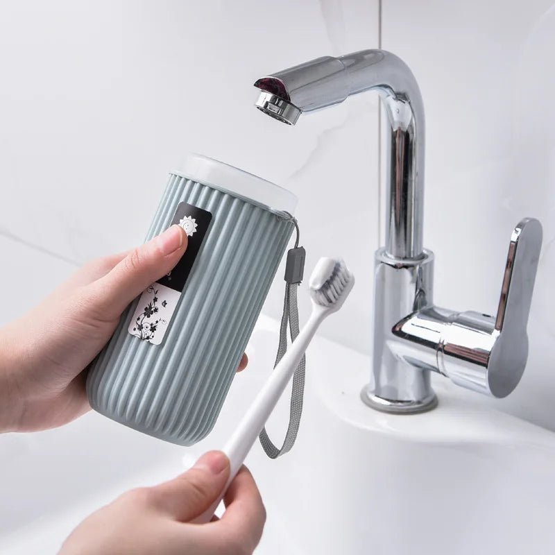 Étui pour Brosse à dent - La trousse Beauté