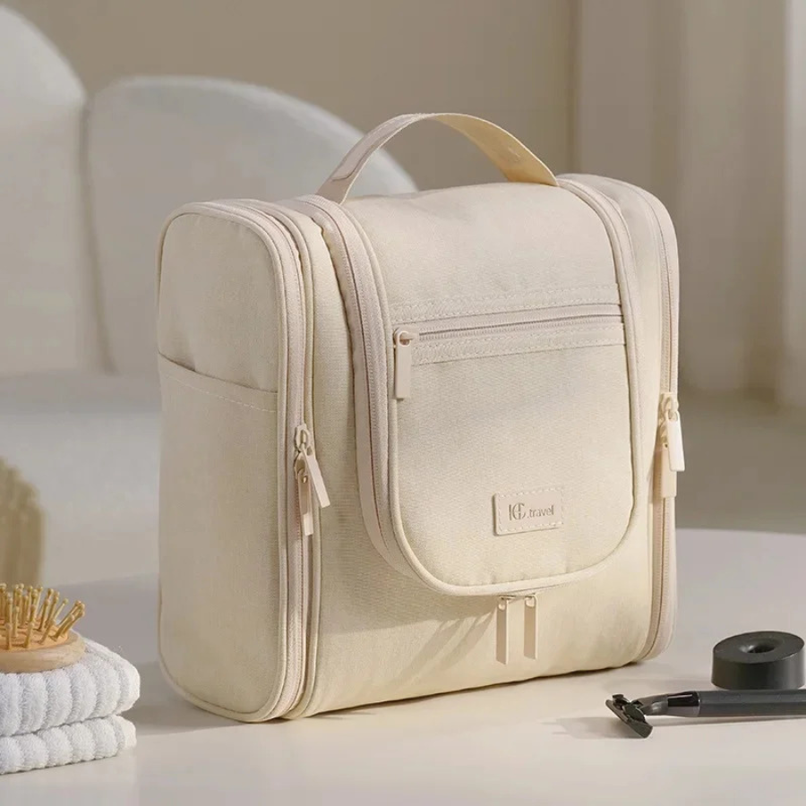 grande trousse de toilette beige