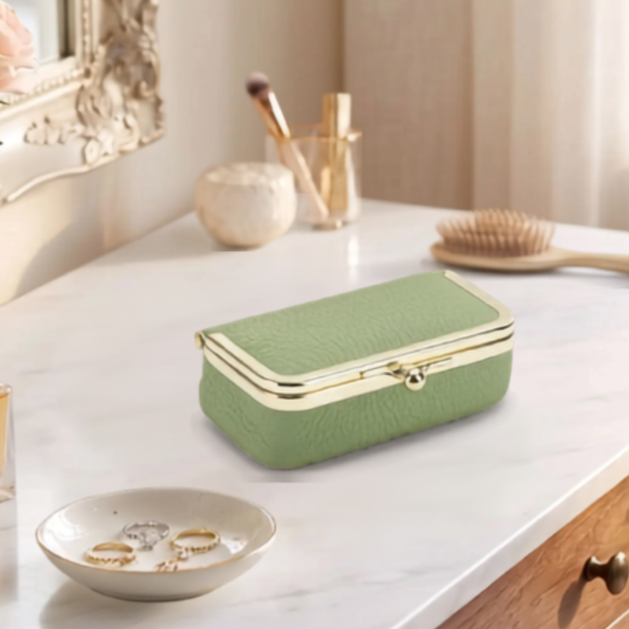 petite trousse maquillage verte cuir pusur bueau