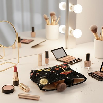 pochette de maquillage en velours
