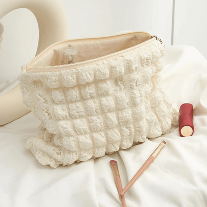 pochette pour maquillage blanche gaufrée
