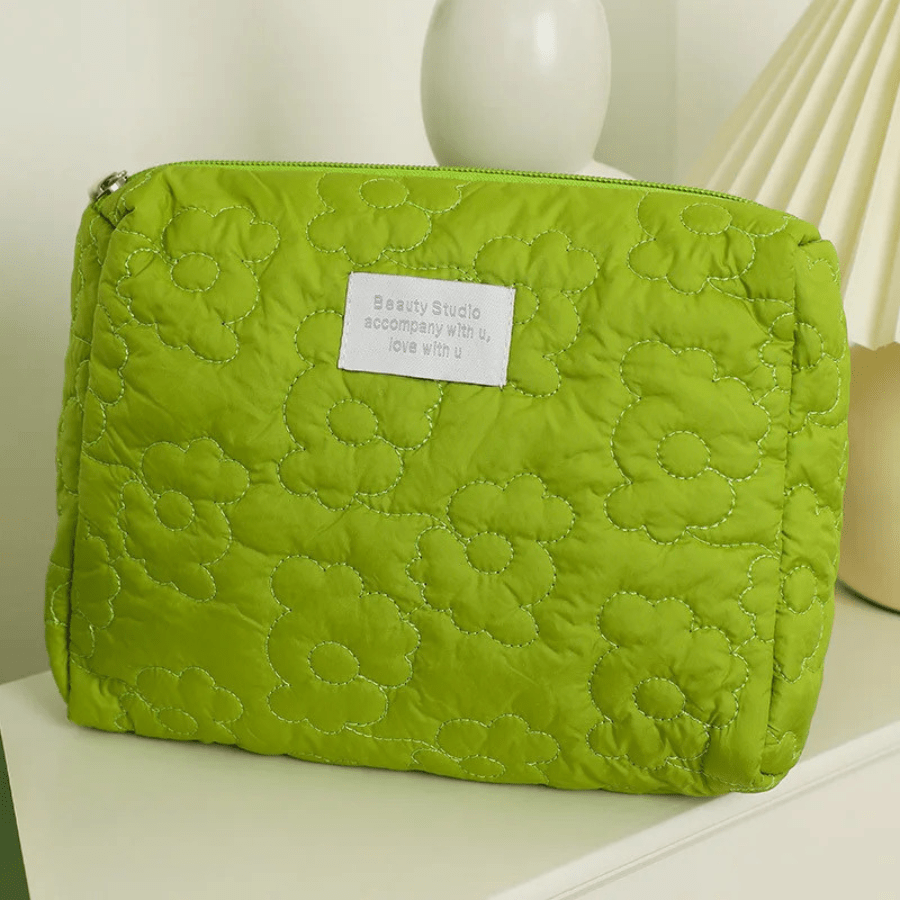 pochette pour maquillage verte matelassée