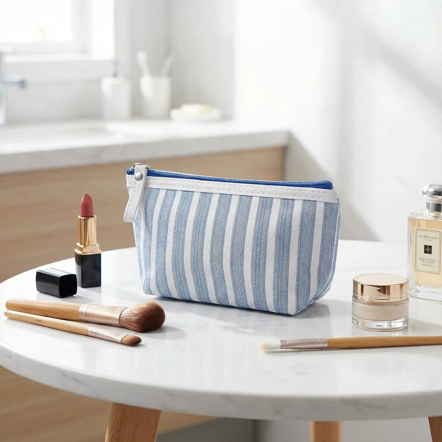 pochette pour maquillage bleu rayure