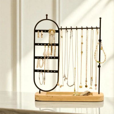 porte bijoux base en bois crochet de métal