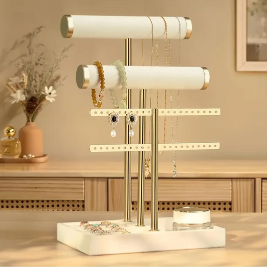 porte bijoux blanc et or en velours 
