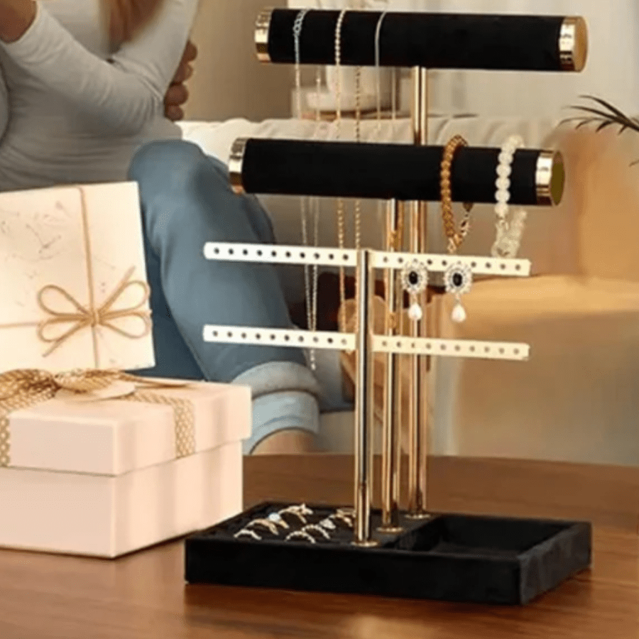 porte bijoux velour noir