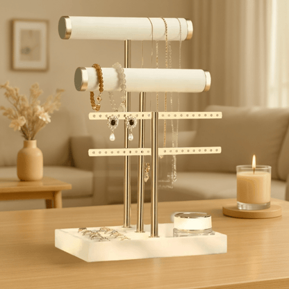 porte bijoux blanc en métal