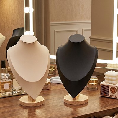 Porte collier deux bustier