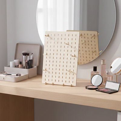 Présentoir bijoux sur bureau