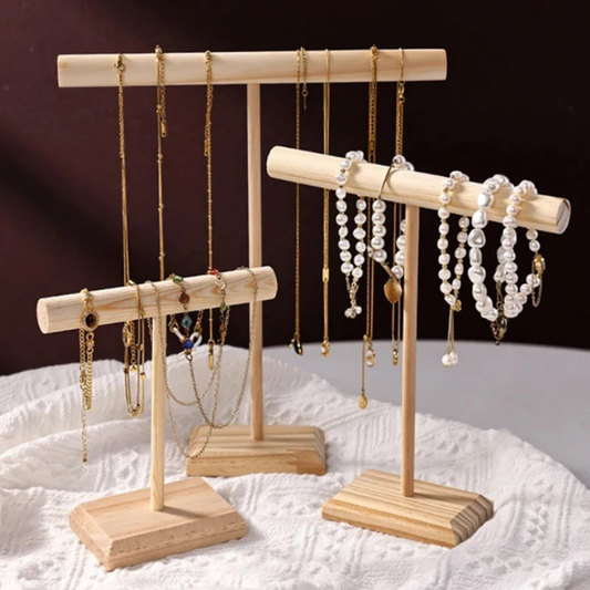 présentoirs à bijoux en trois grandeur différente