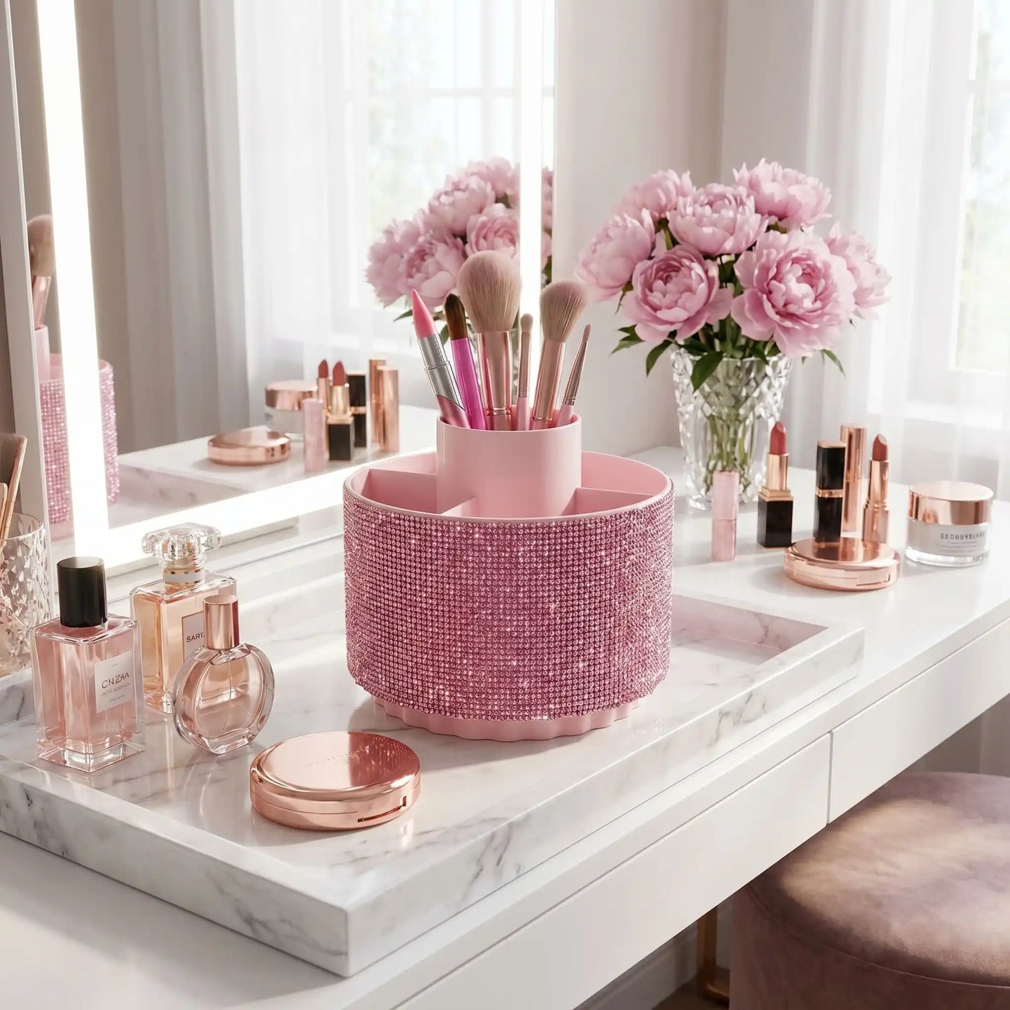 rangement pinceau maquillage rose avec diamant