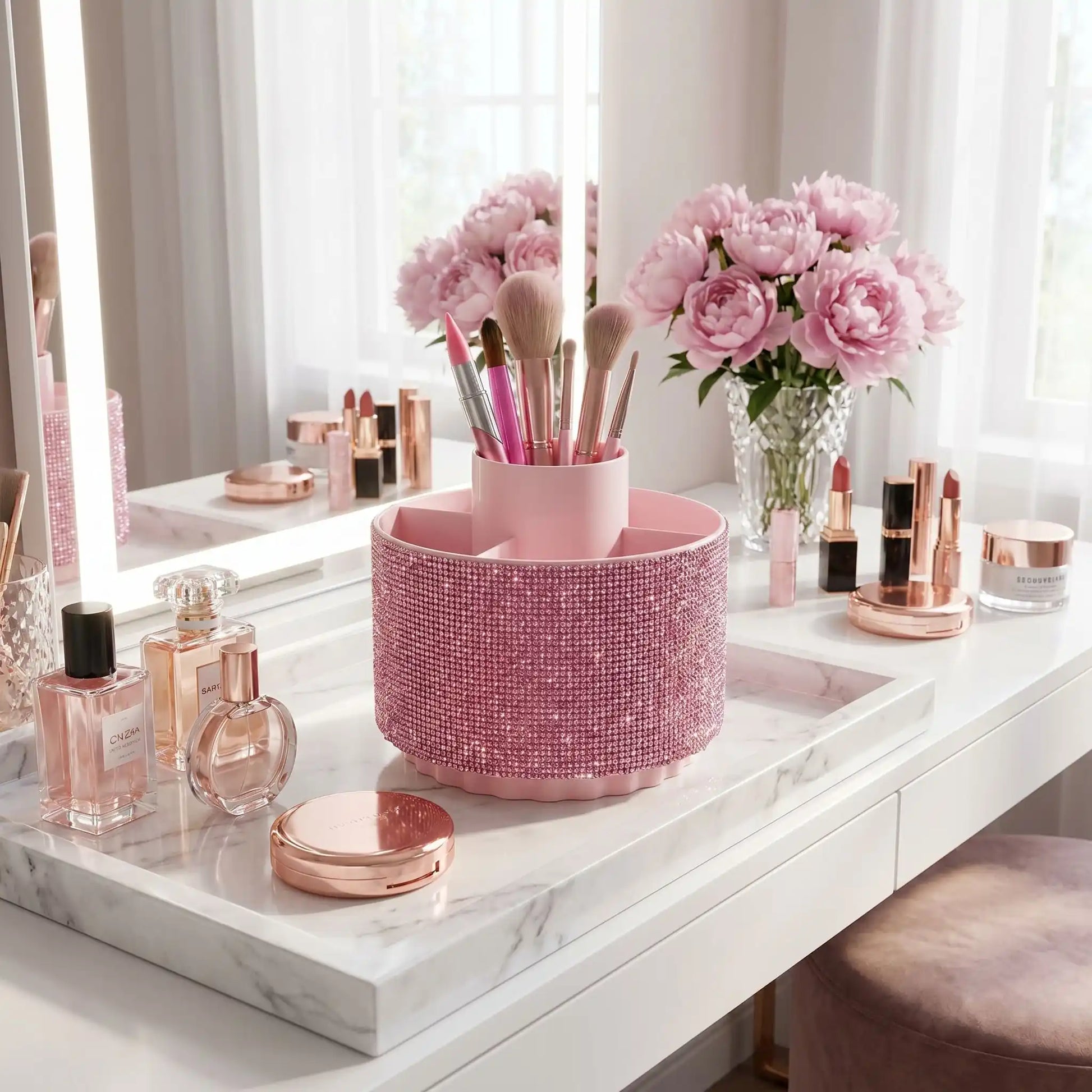 rangement pinceau maquillage rose avec diamant