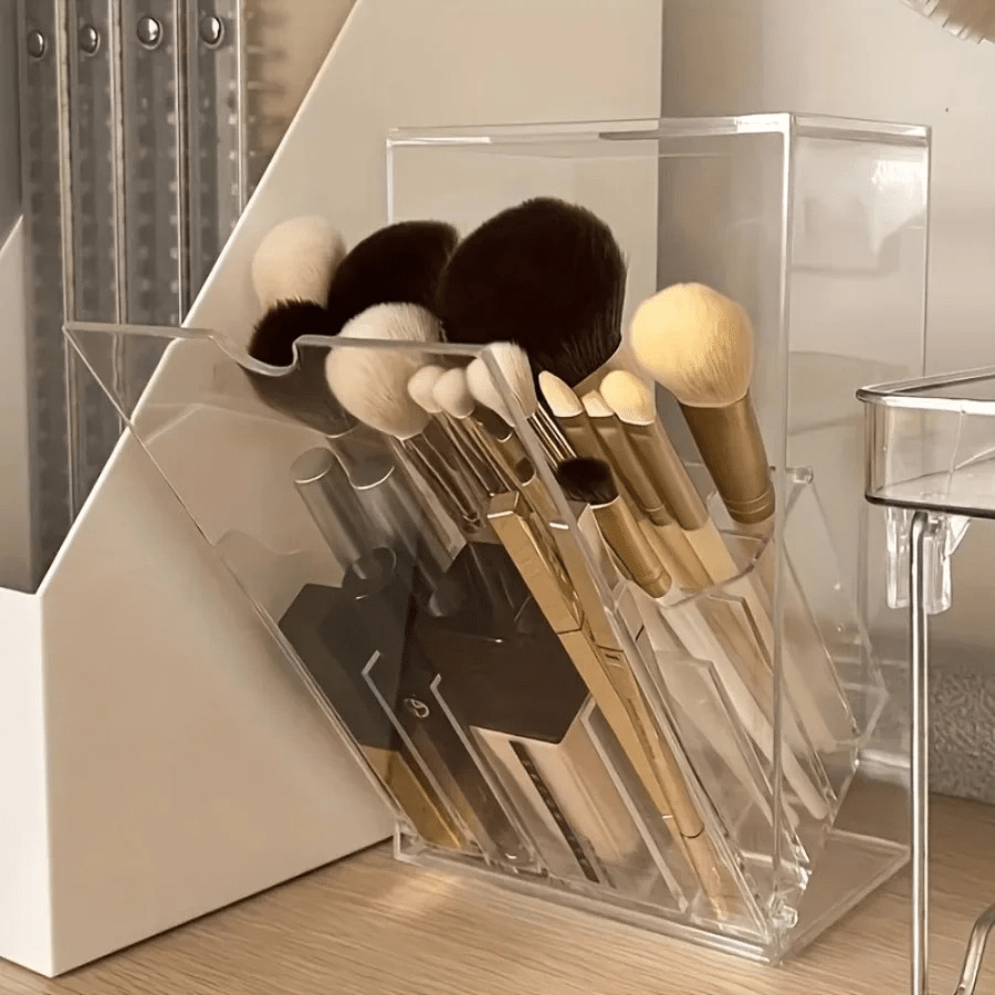 rangement pour pinceaux maquillage avec compartiments