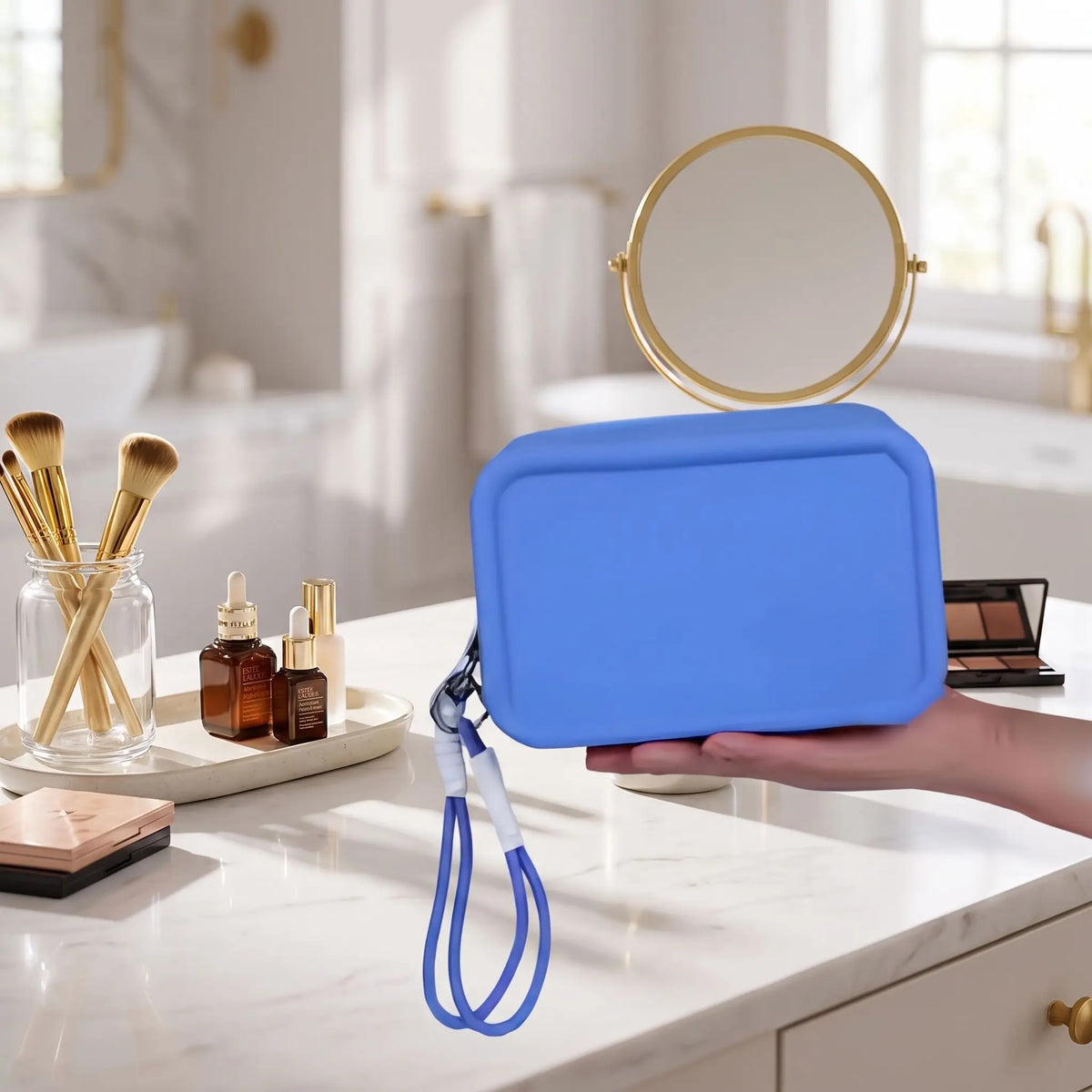 trousse à maquillage bleu silicone