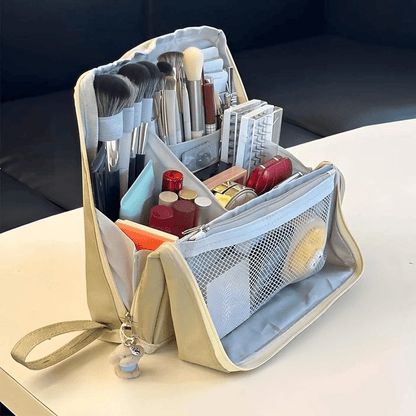 trouuse a maquillage large ouverture carré beige