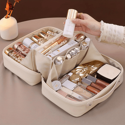 trousse a maquillage beige tendance en cuir