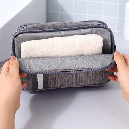 Trousse de toilette avion  Compact imperméable - La trousse Beauté
