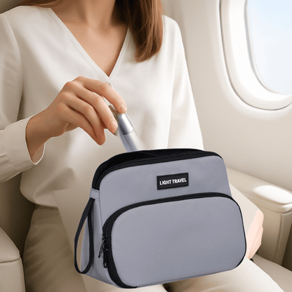 trousse de toilette avion compact