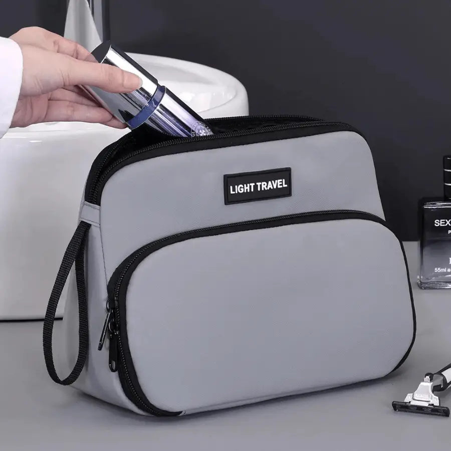 Trousse de toilette gris impermable légère