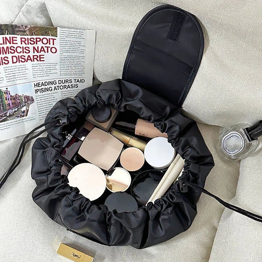 Trousse de Toilette femme grand format noir ouverture très grande dessus