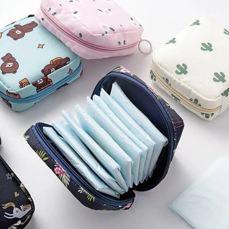 Trousse de toilette femme Serviettes hygiéniques motif différent 