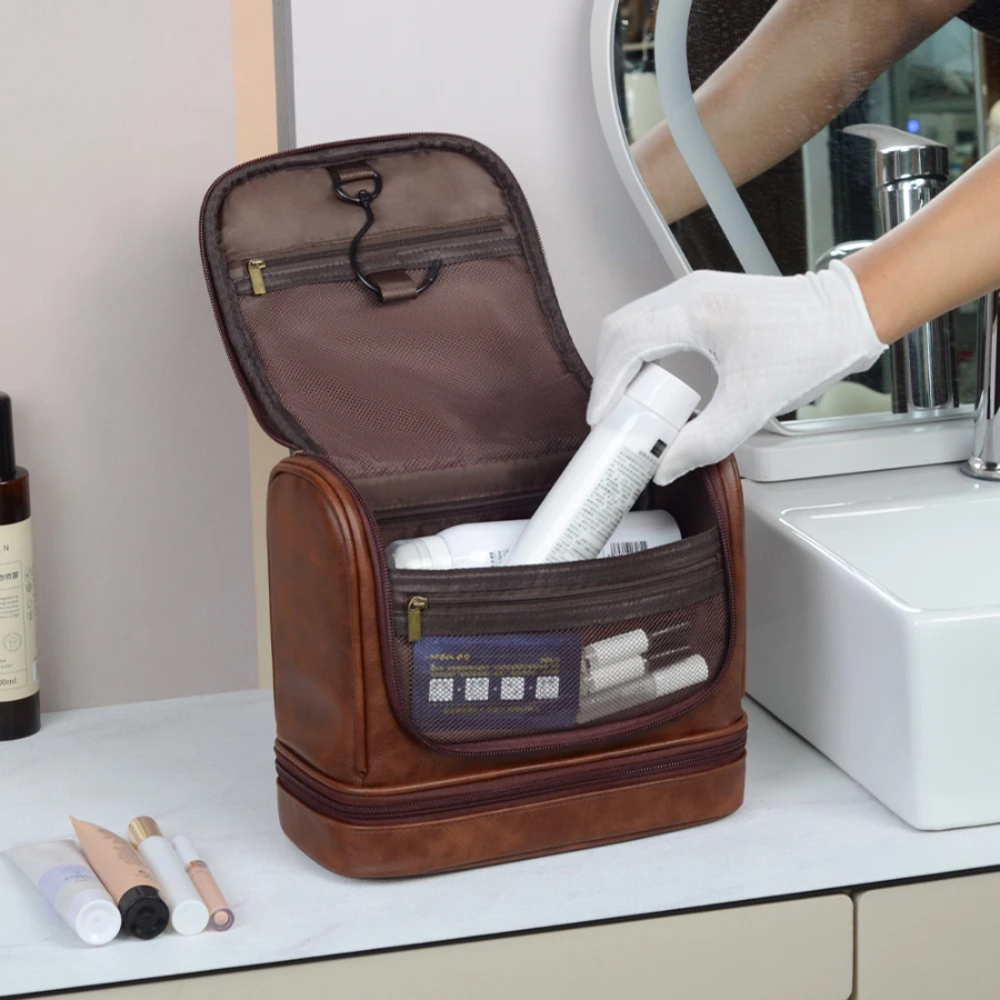 trousse de toilette homme voyage cuir salle de bain