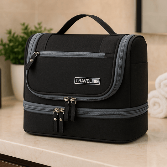 Trousse de toilette noir avec poignée dessus et fermeture éclair