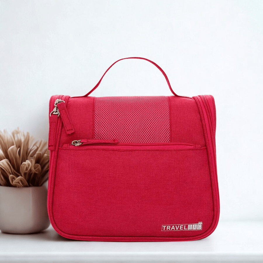 trousse de toilette suspendue rouge