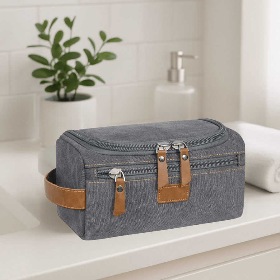 Trousse de toilette gris avec poignée de cuir marron