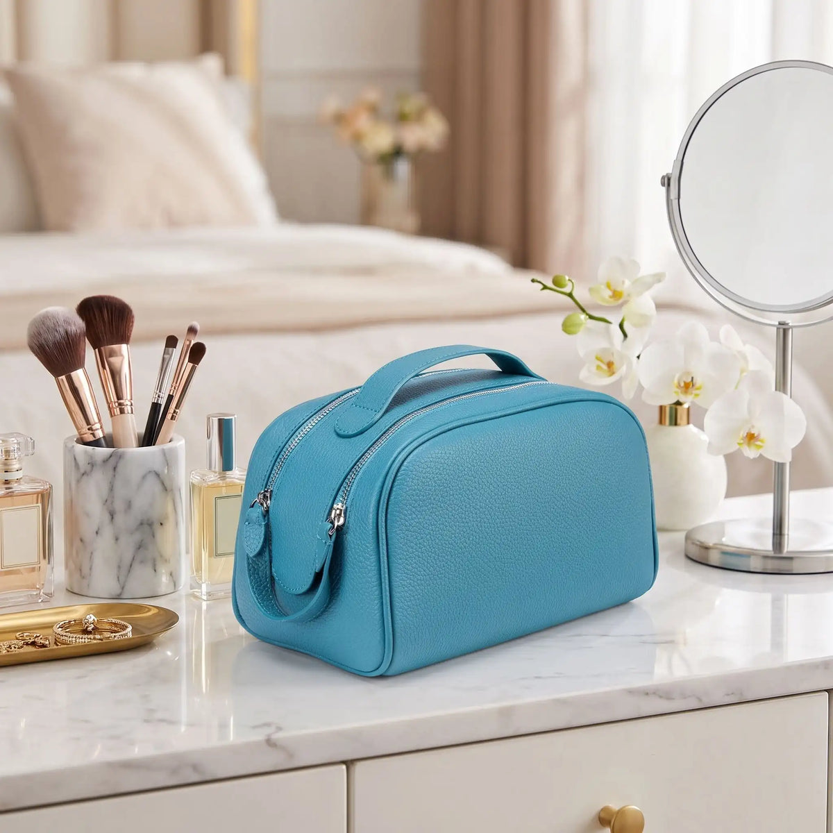 trousse maquillage cuir bleu