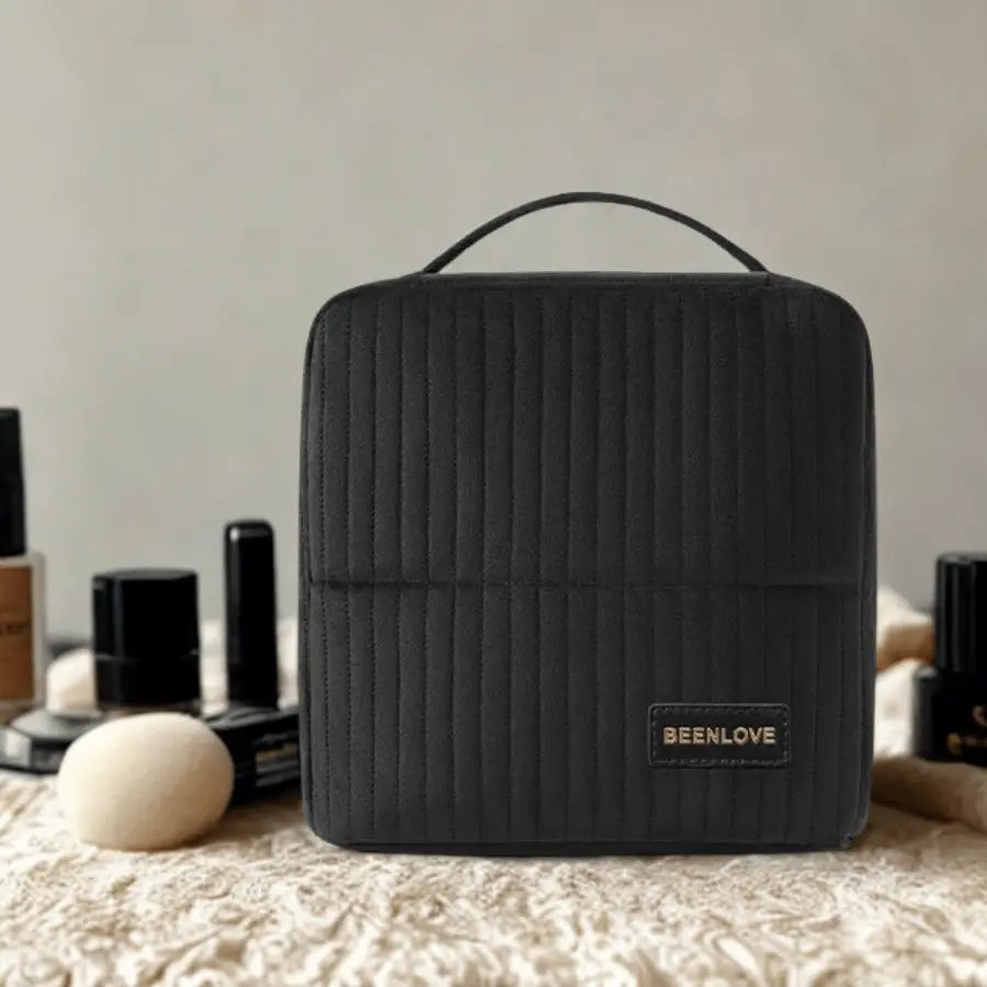 trousse voyage maquillage noir en velours