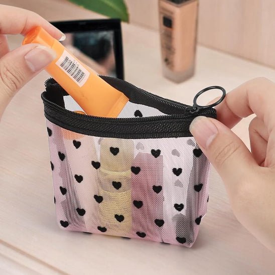 Trousses de maquillage transparent avec coeur décoratif