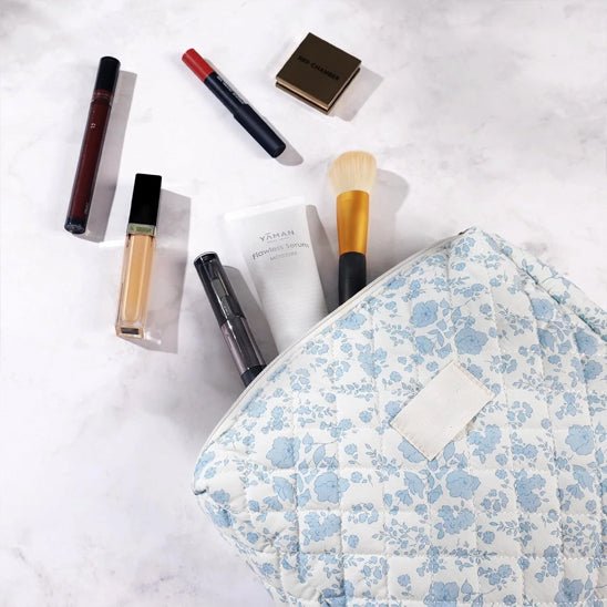 Trousses de maquillage bleu moyen 